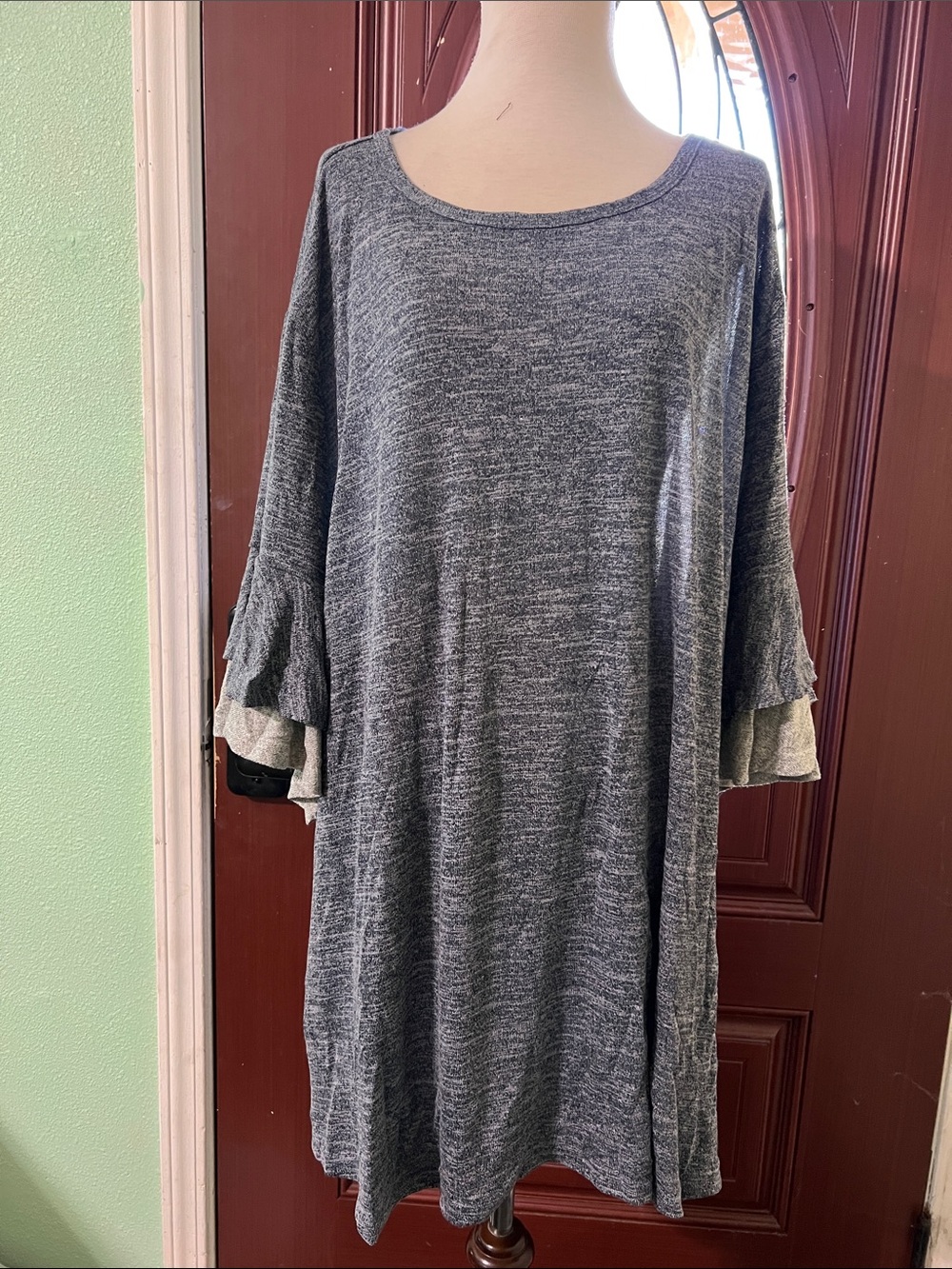 Women's Charcoal Ruffle-Sleeve Tunic Dress